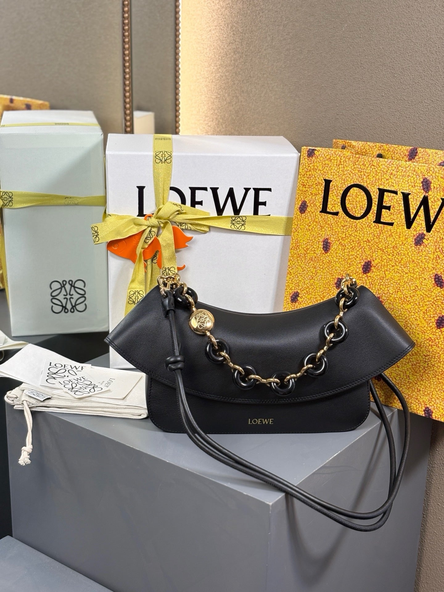 Loewe Medium Ola