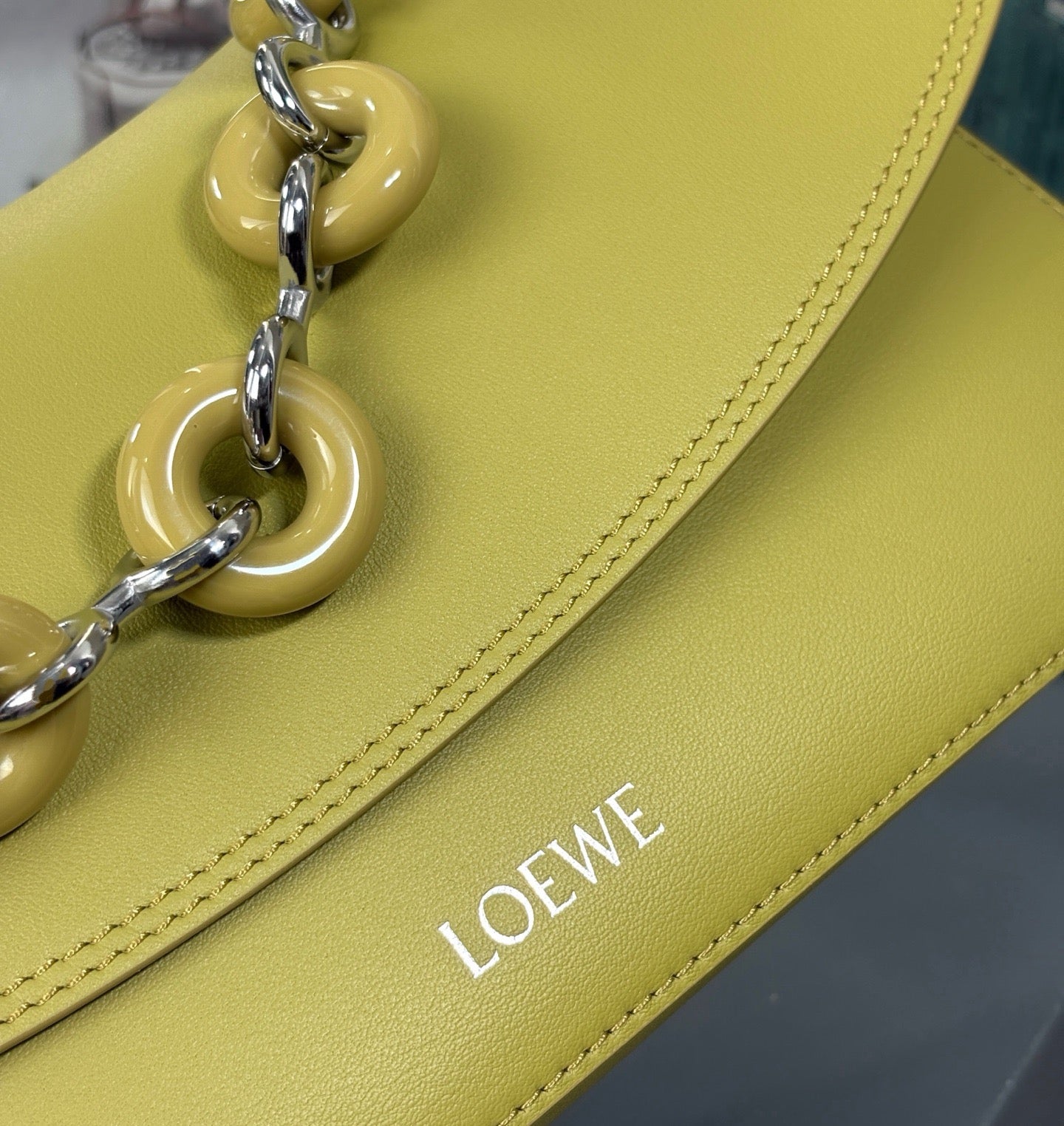 Loewe Medium Ola