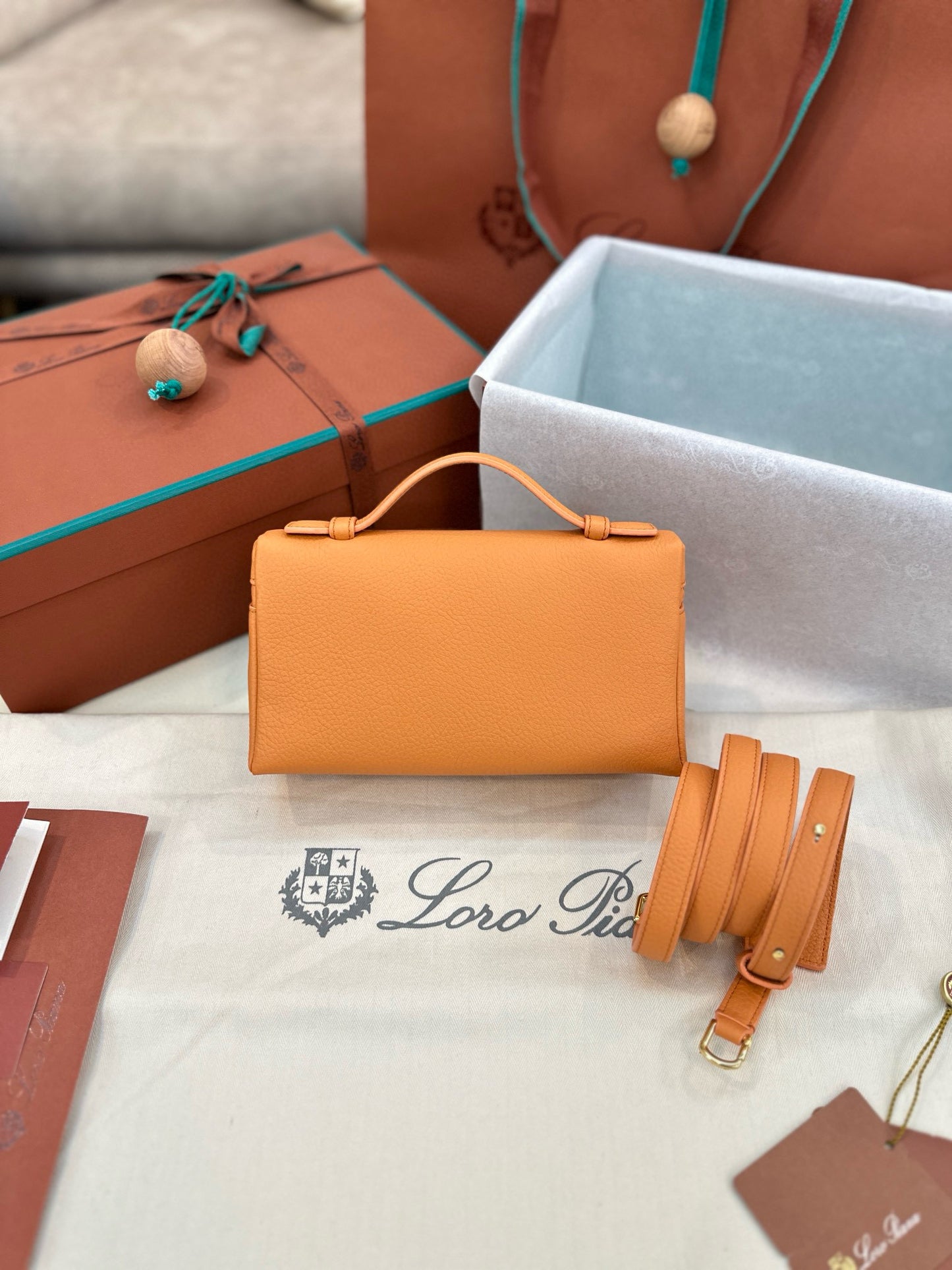 Loro Piana Extra Pocket L19