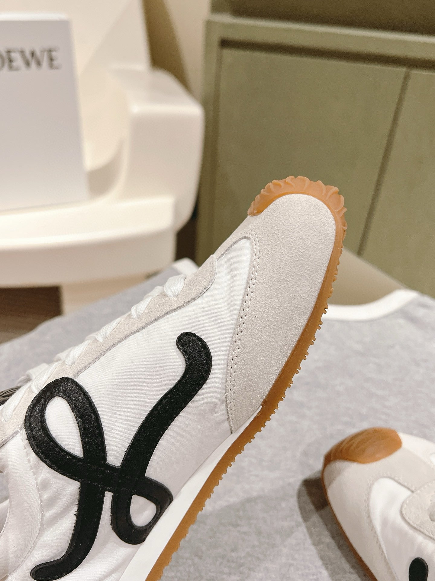 Loewe Sneaker
