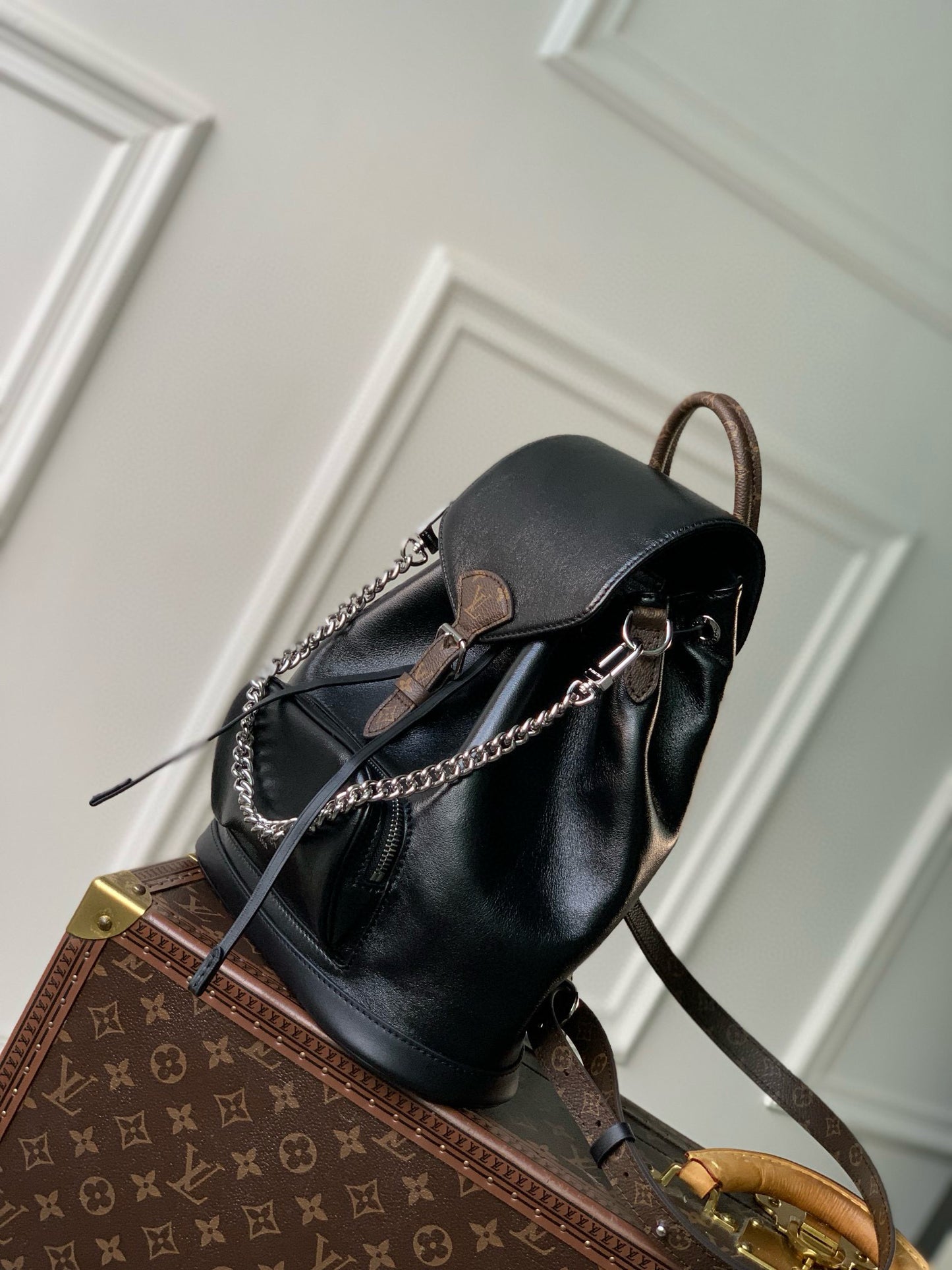 Louis Vuitton Montsouris Vibe Pm