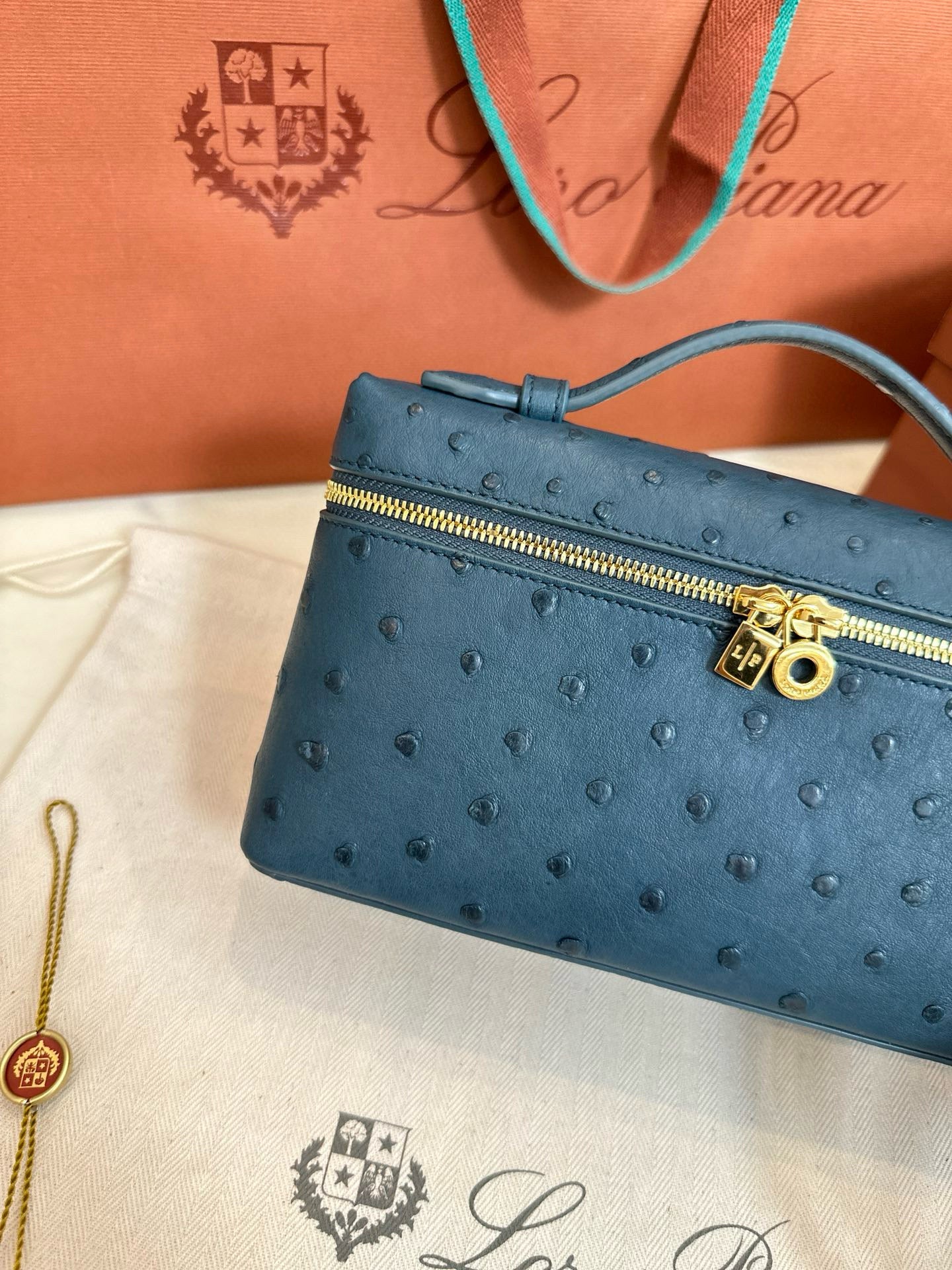 Loro Piana Extra Pocket L19 Ostrich