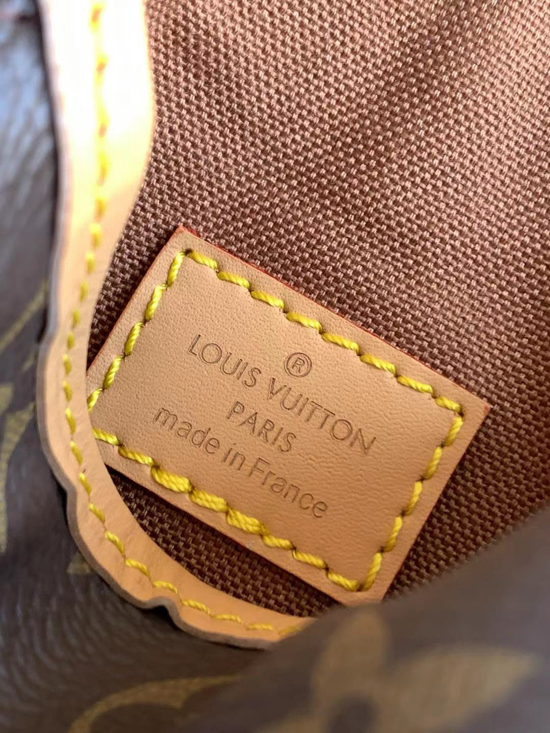 Louis Vuitton Fold Me Pouch