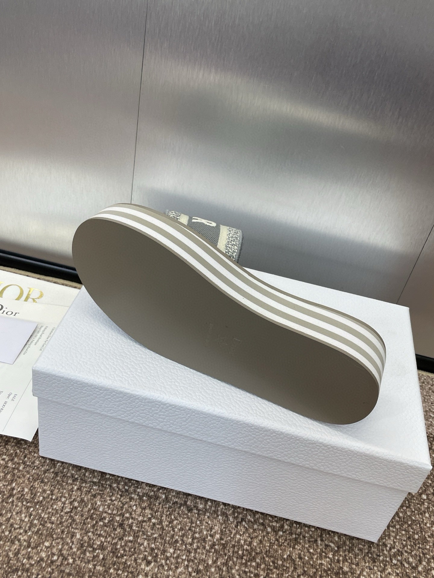 CD Ivıeta Dway Slide