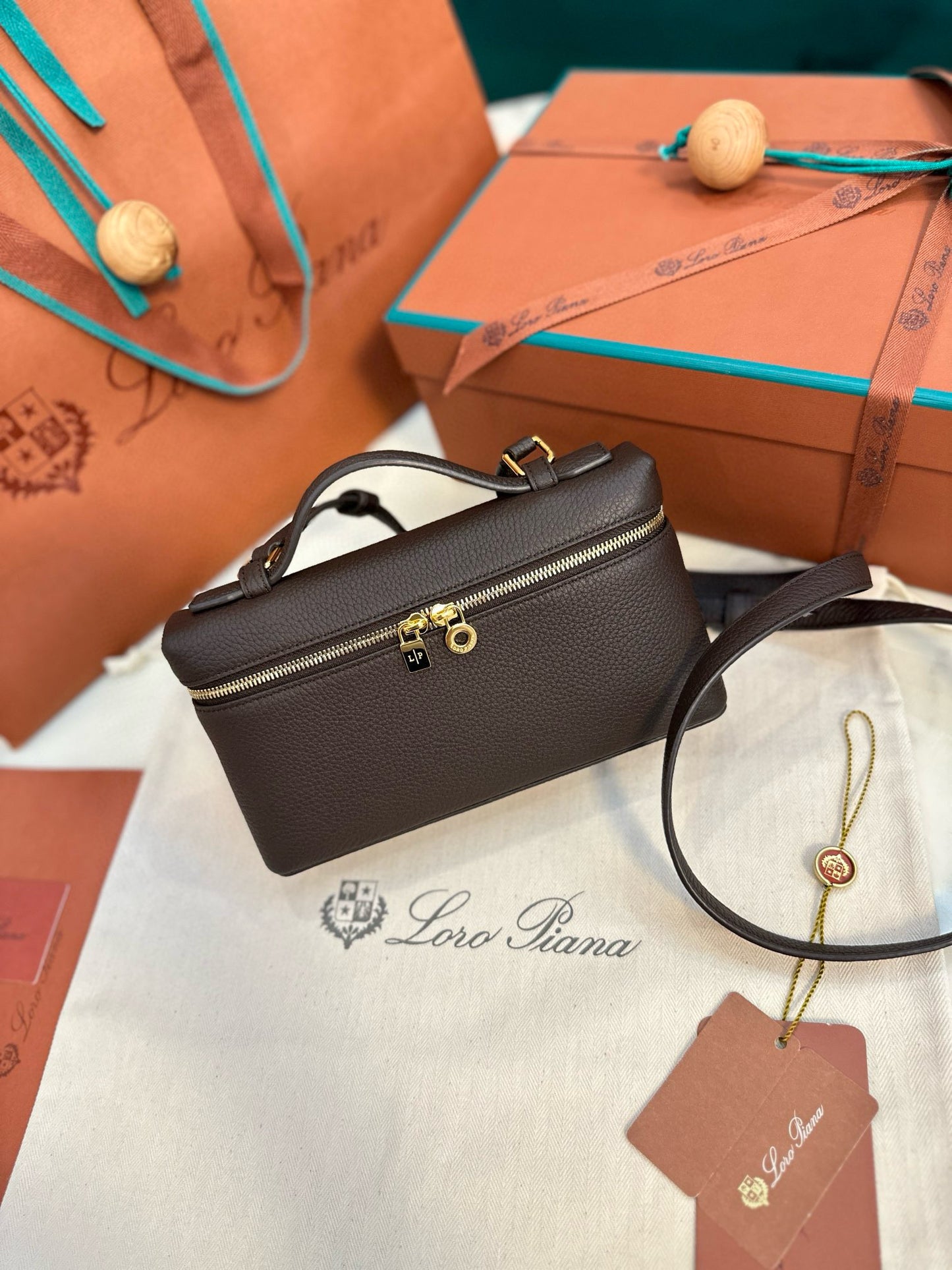 Loro Piana Extra Pocket L19