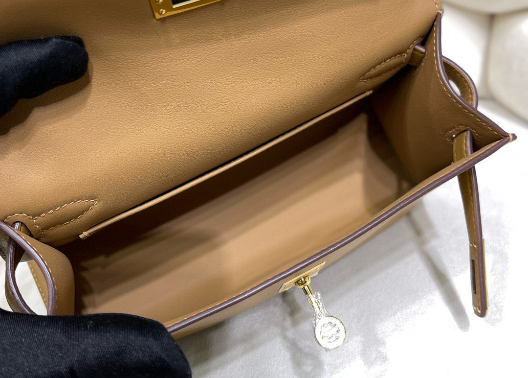 Hermes Kelly Pochette Swift