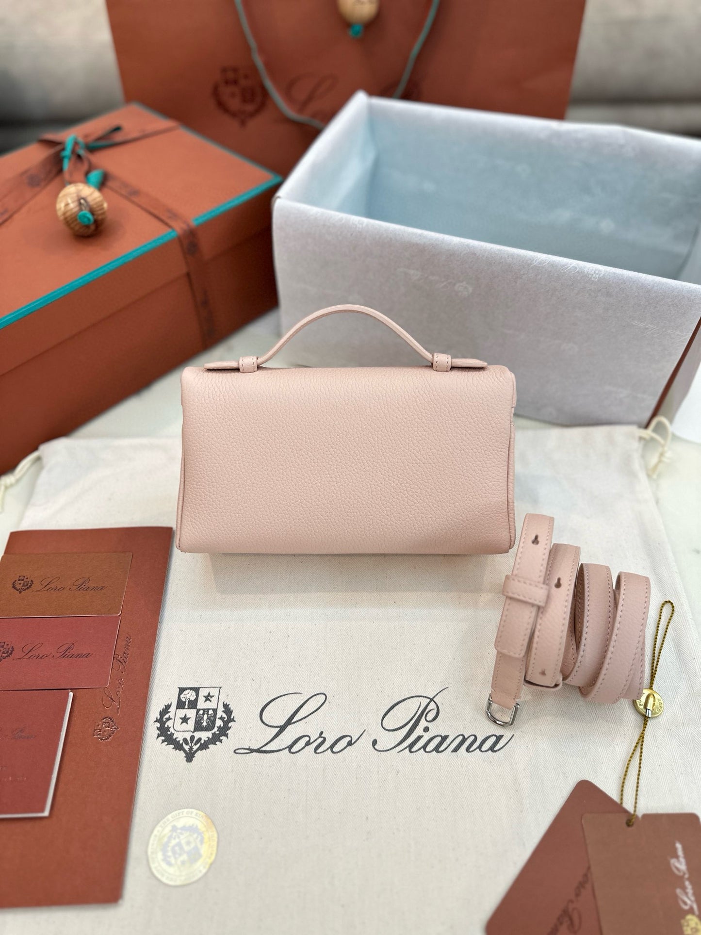 Loro Piana Extra Pocket L19