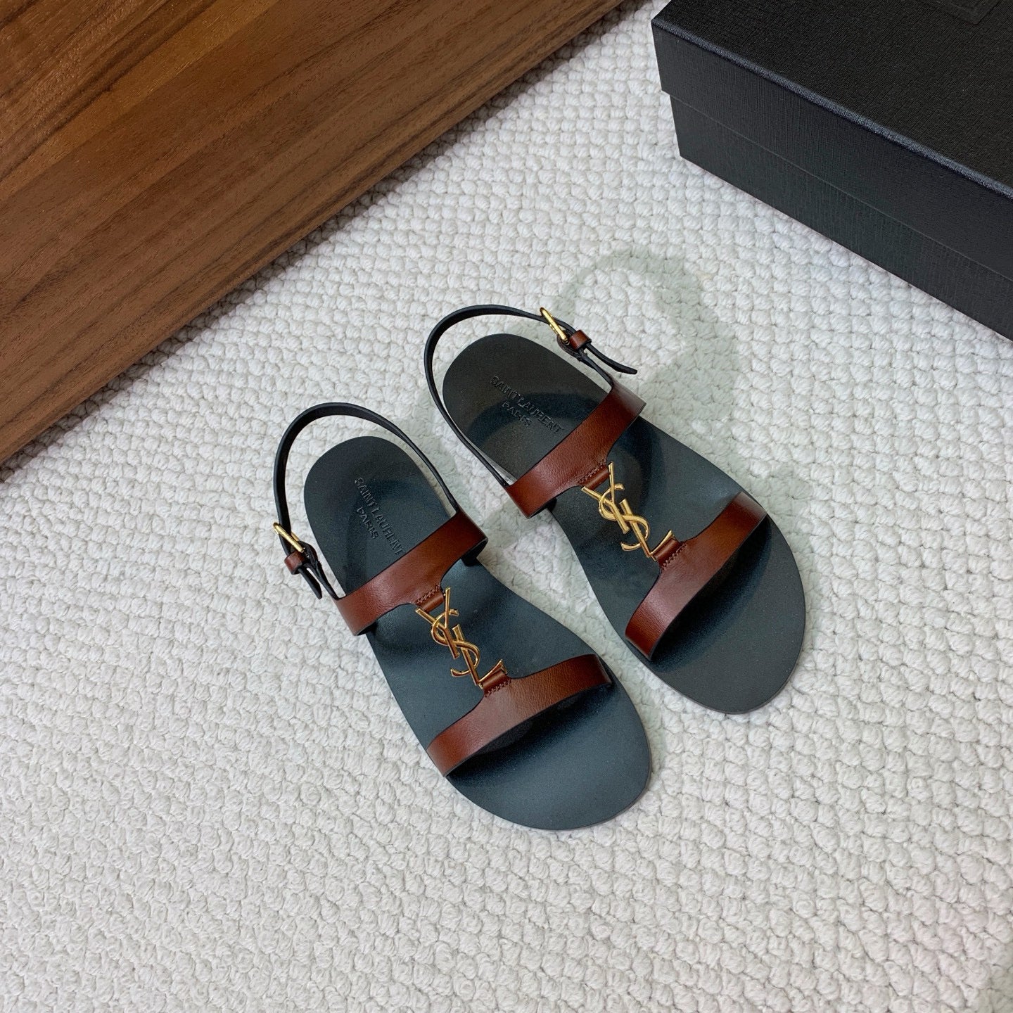 New Sandal