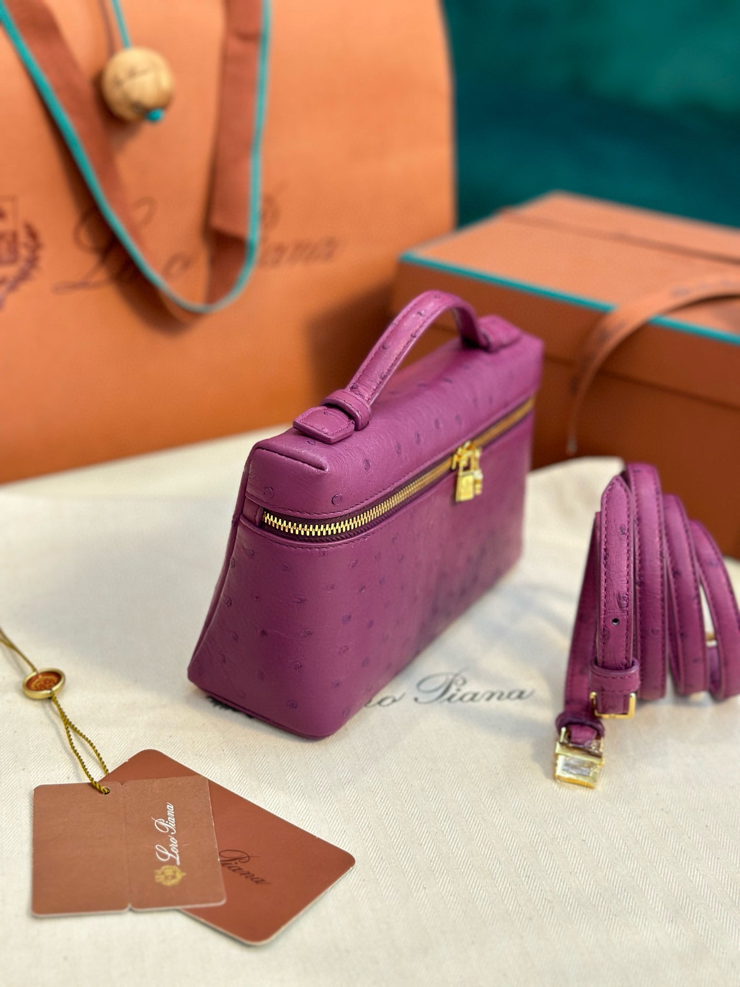 Loro Piana Extra Pocket L19 Ostrich