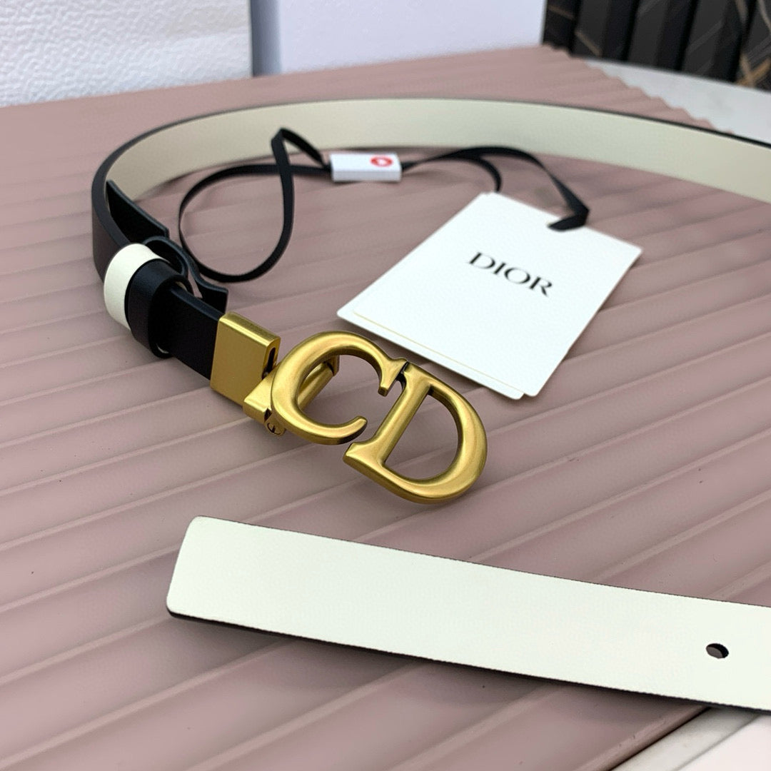 Reversible Saddle Belt