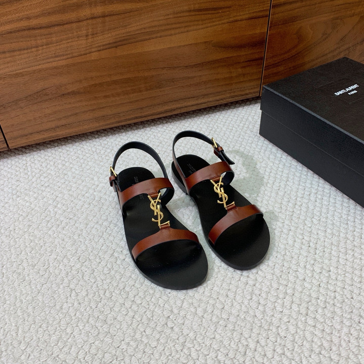New Sandal