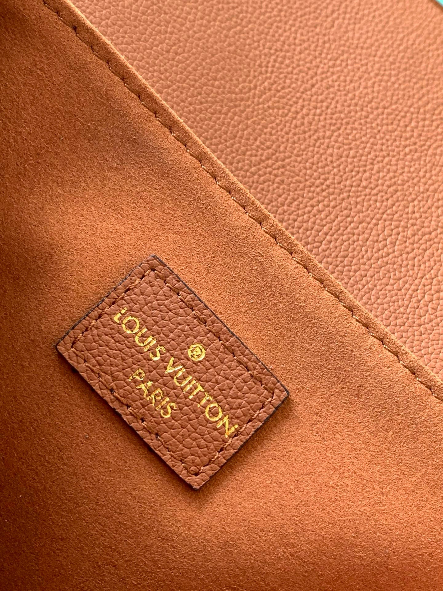 Louis Vuitton Oxford