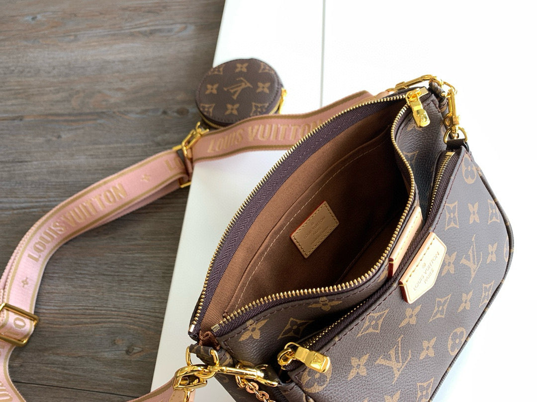 Louis Vuitton Multi Pochette Accessories