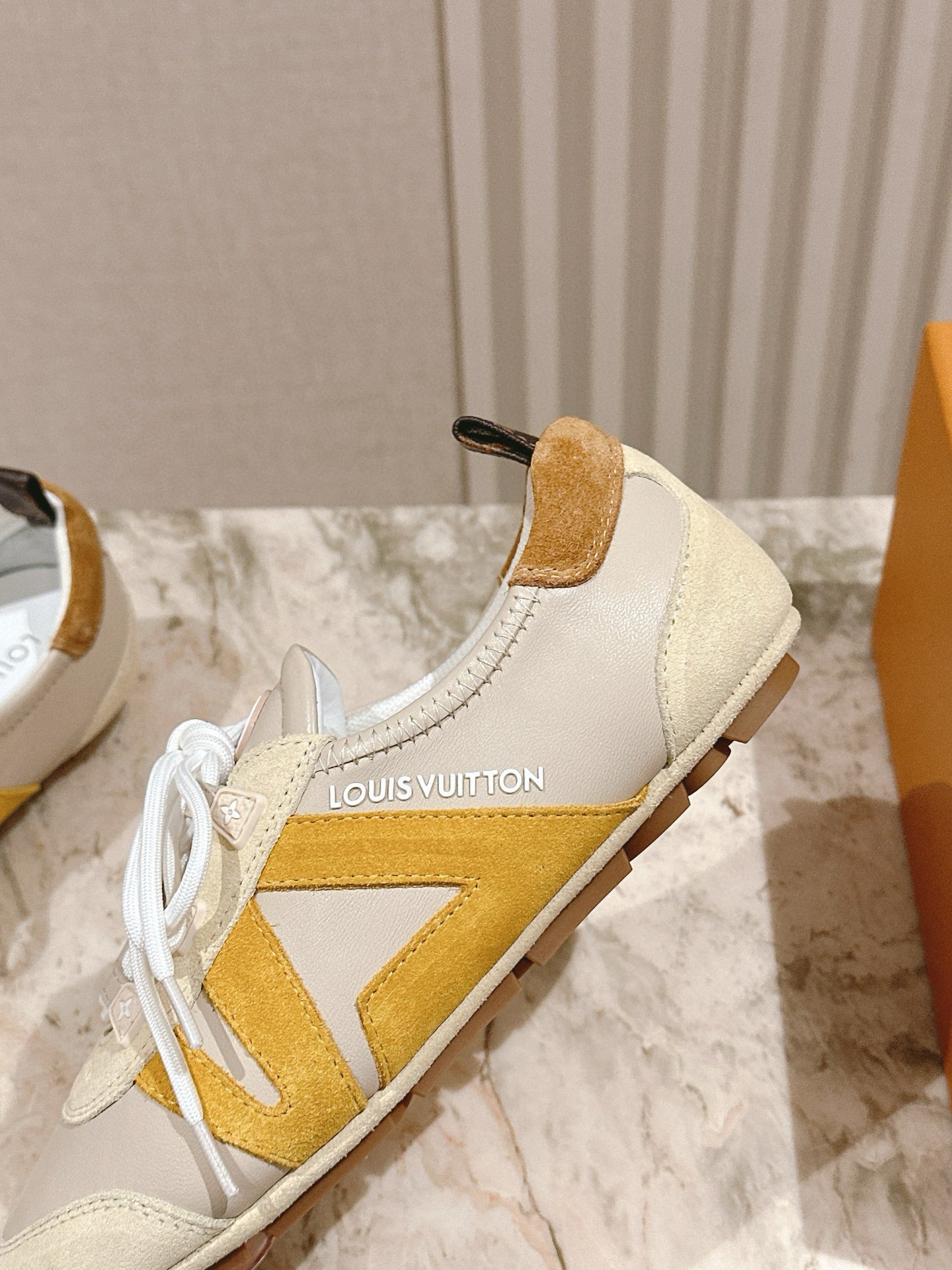 Sneakerina
