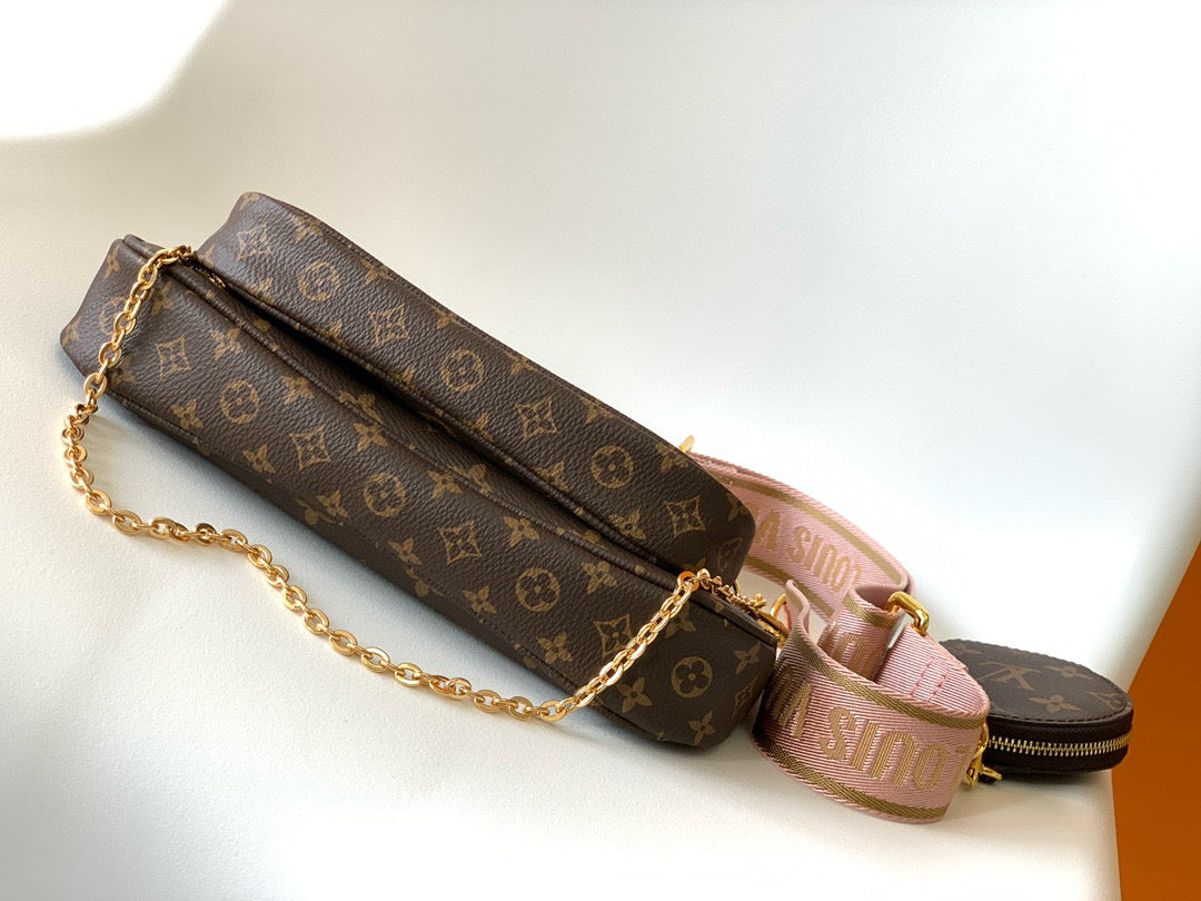 Louis Vuitton Multi Pochette Accessories