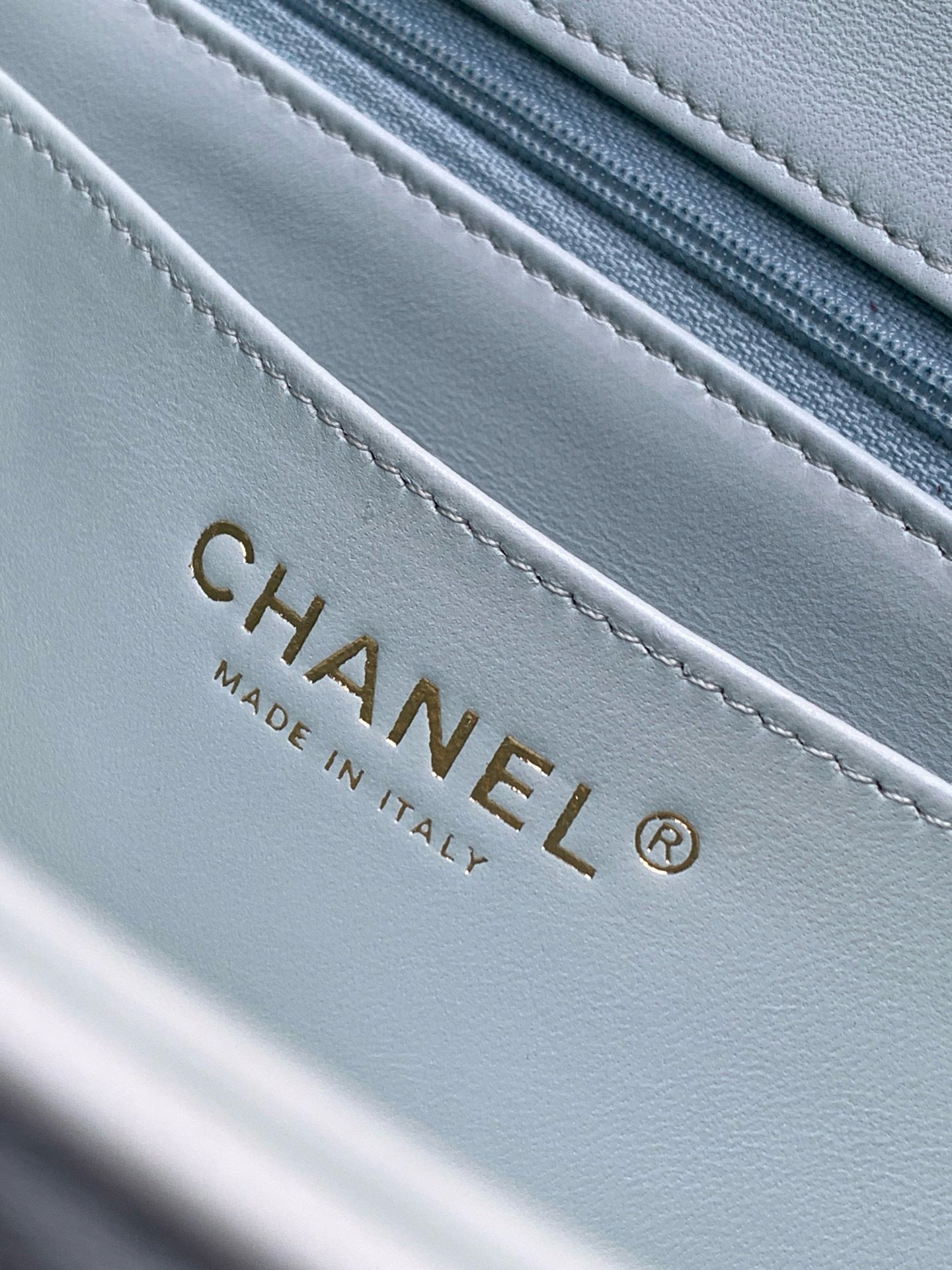 Mini Classic Handbag