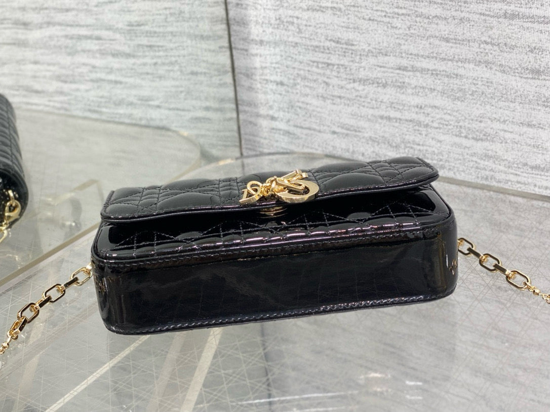 Talk Pouch Phone