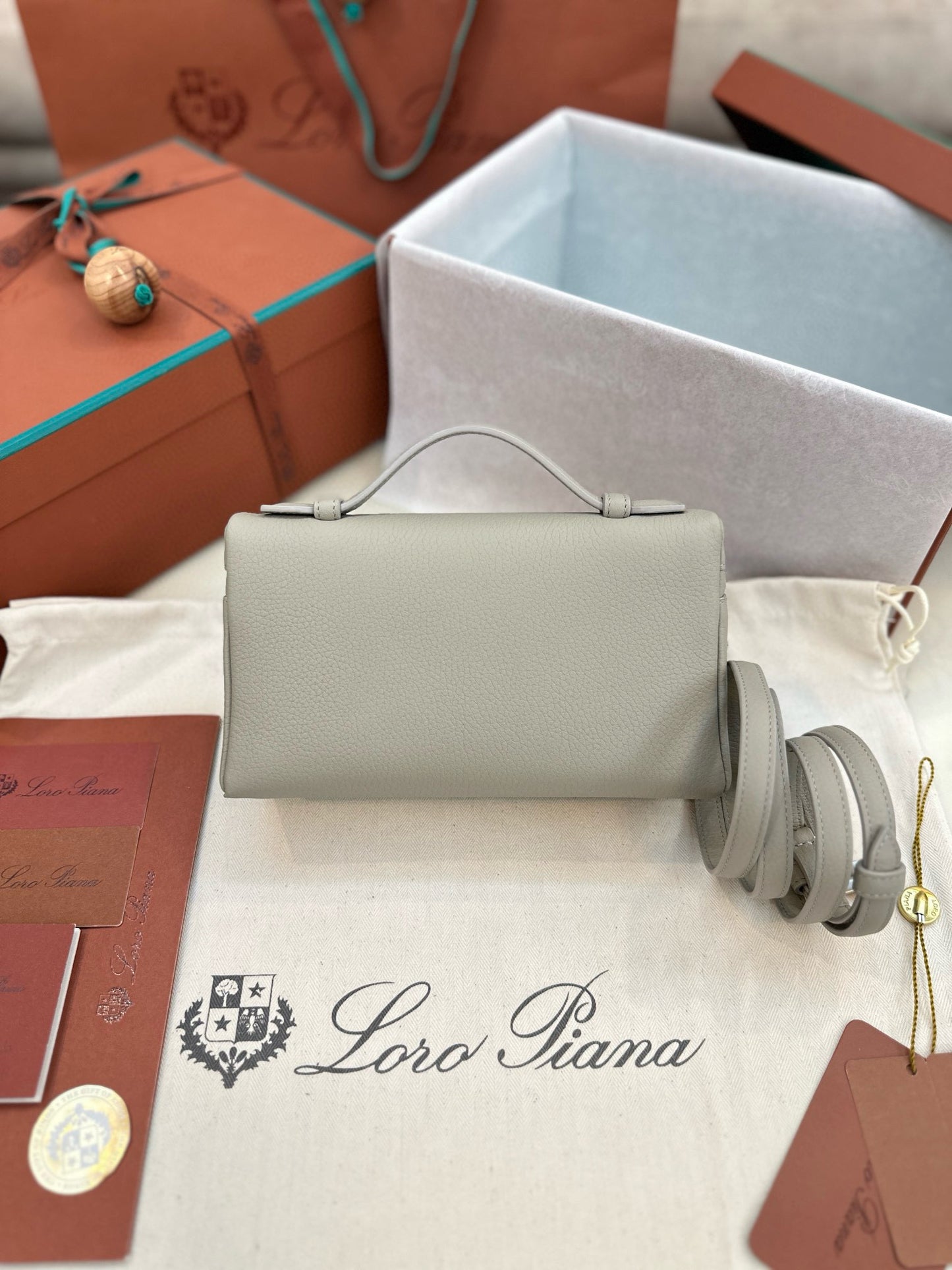 Loro Piana Extra Pocket L19