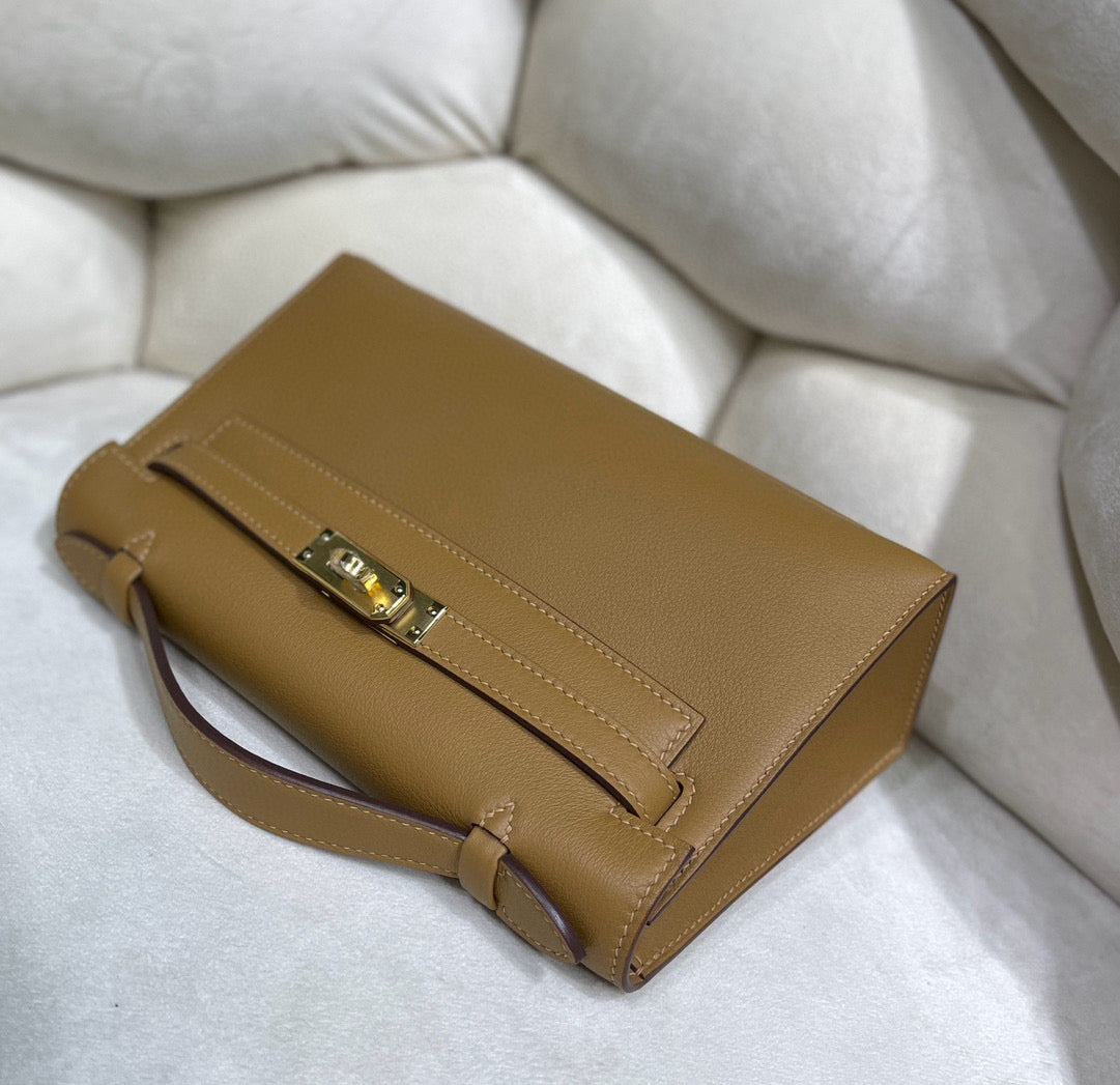 Hermes Kelly Pochette Swift