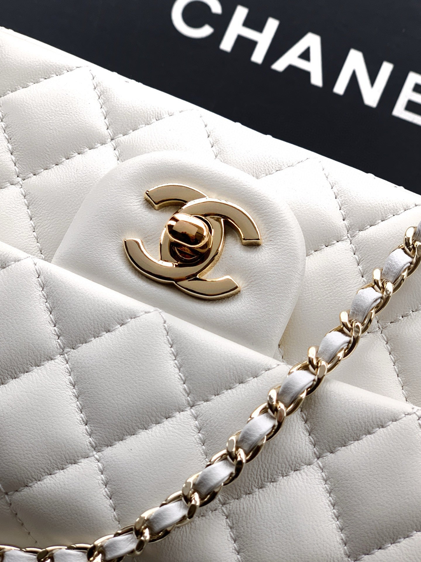 Mini Classic Handbag