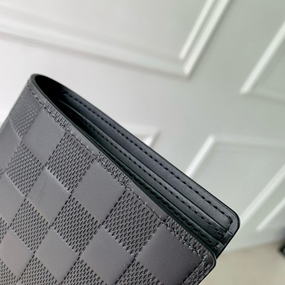 Louis Vuitton Multiple Wallet