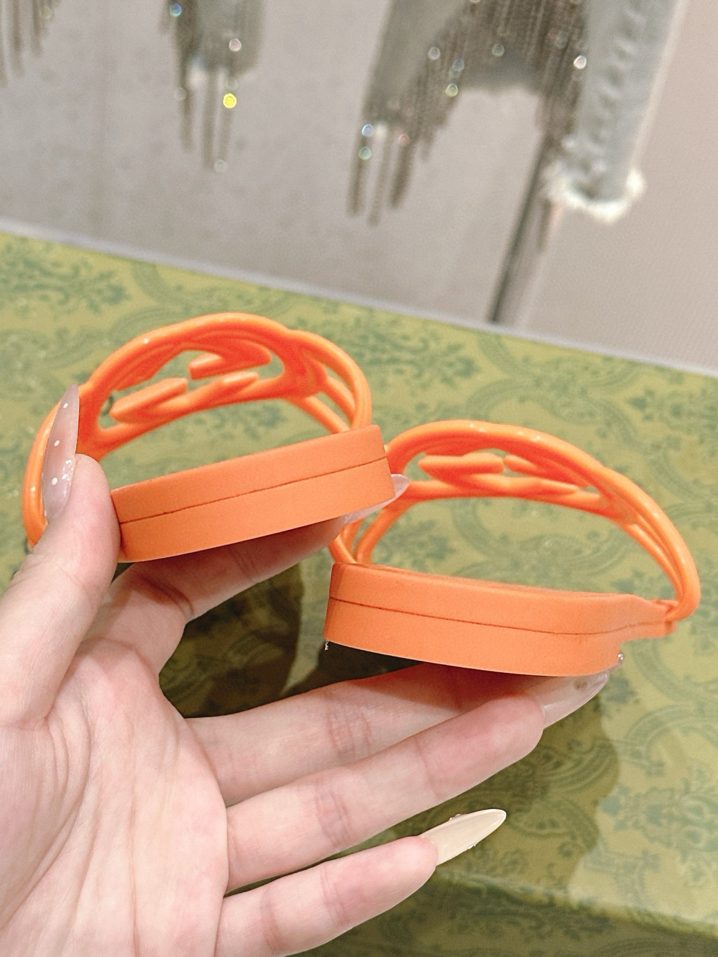 Interlocking G Slide Sandal