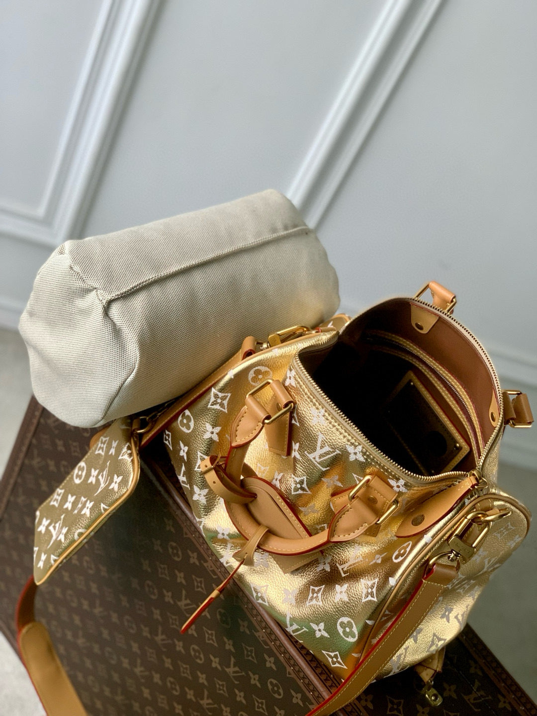 Louis Vuitton Speedy P9 Bandouliere  30