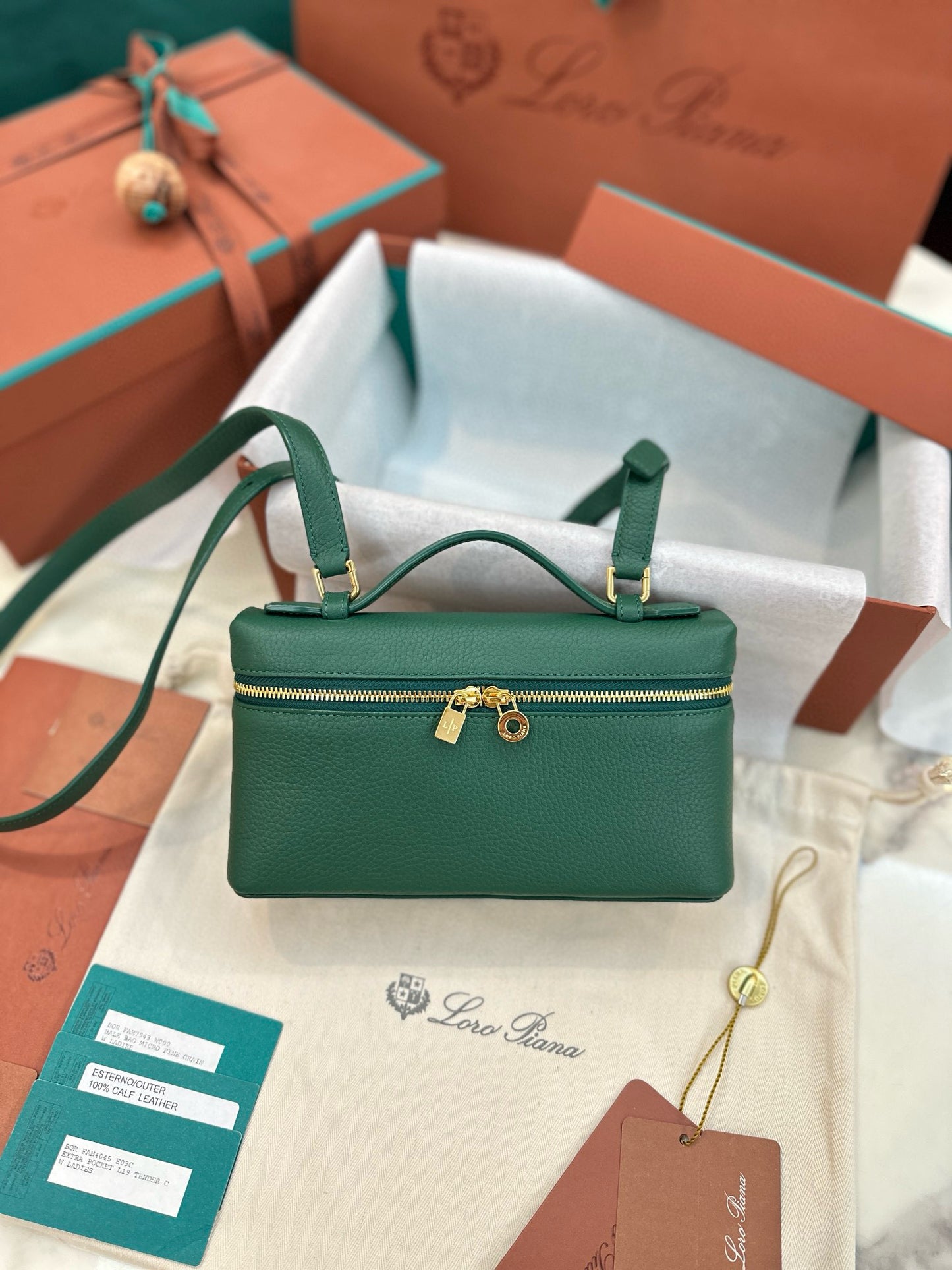 Loro Piana Extra Pocket L19