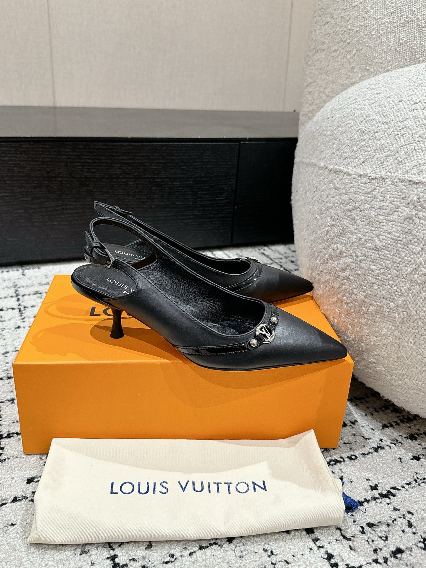 Louis Vuitton 6AM Slingback Pump