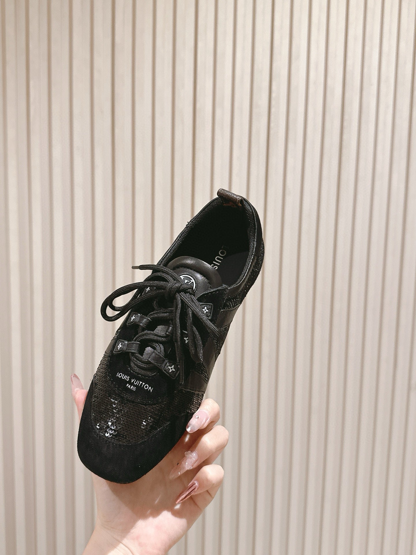 Sneakerina