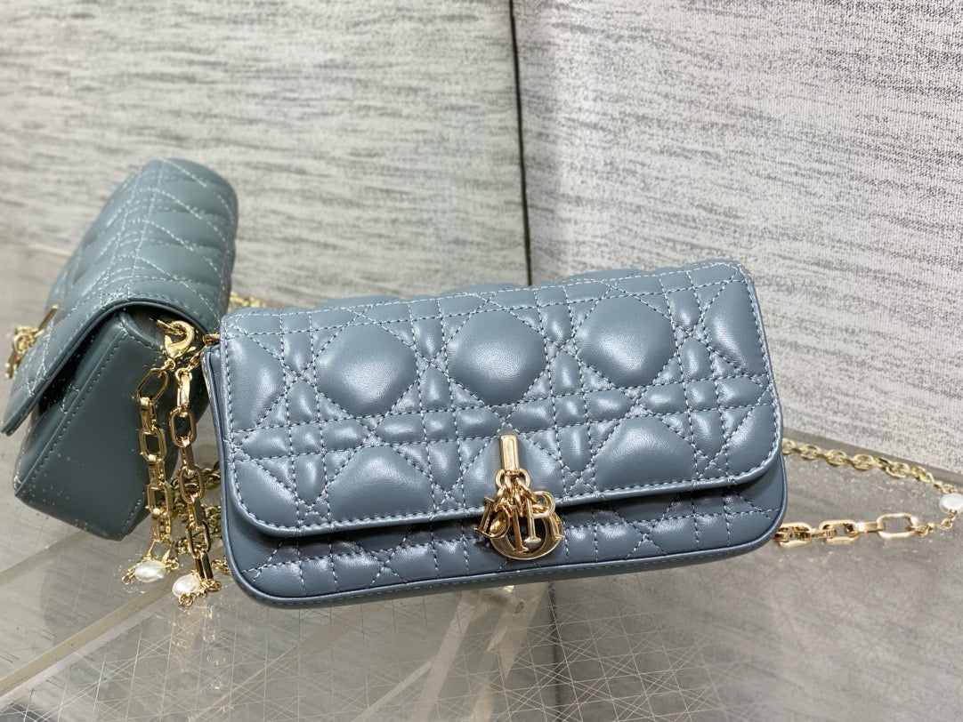 Talk Pouch Phone