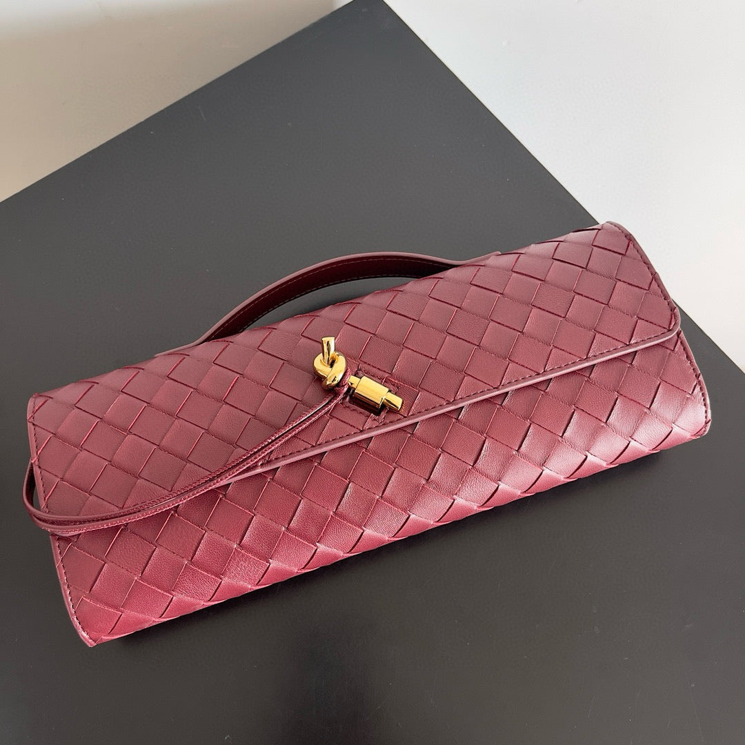 Bottega Veneta Andiamo Clutch