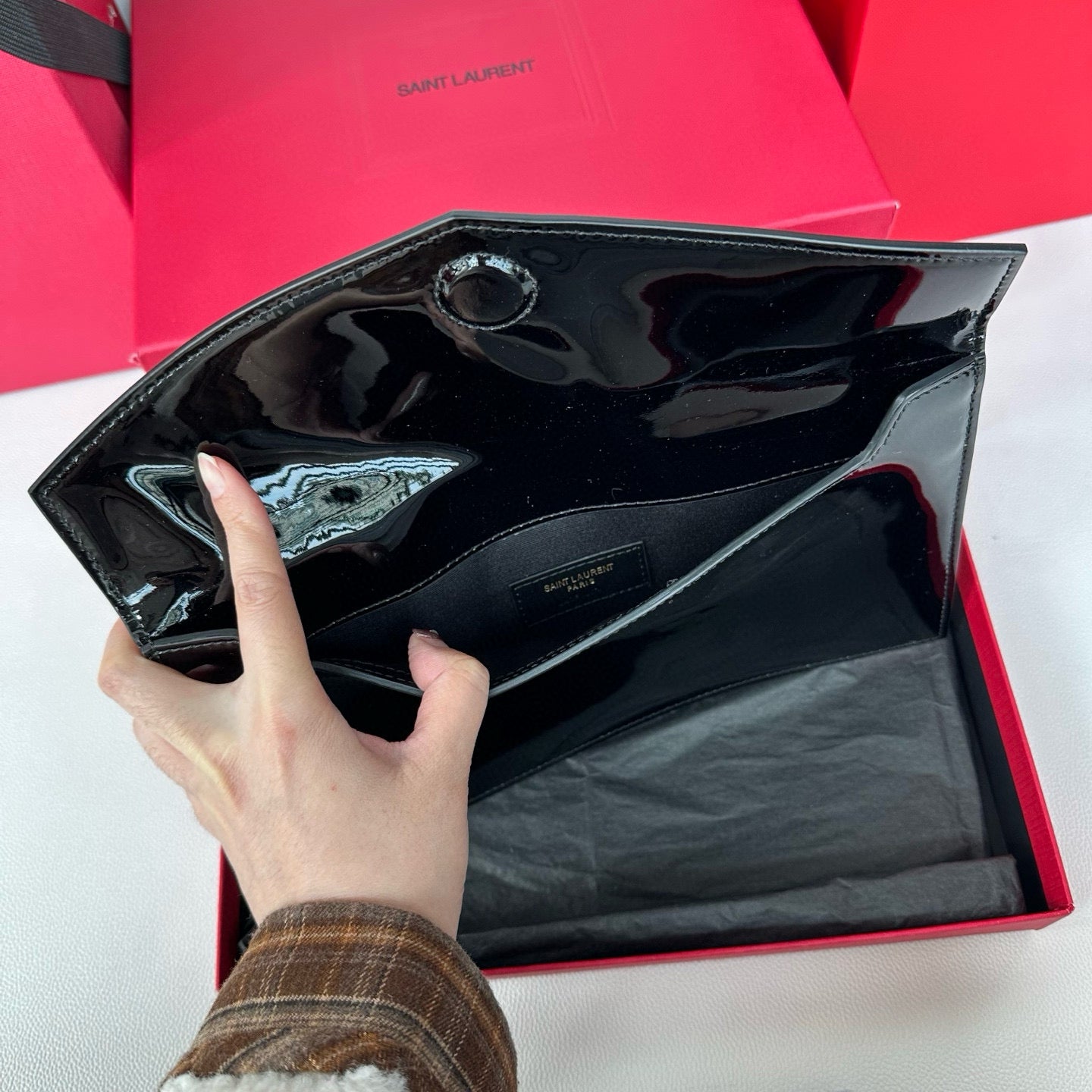 Yves Saint Laurent Uptown Pouch In Patent Leather