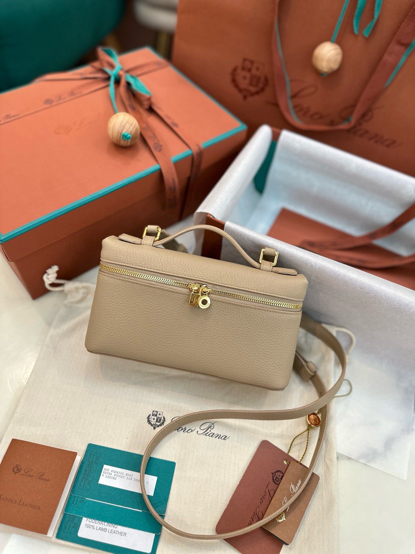 Loro Piana Extra Pocket L19