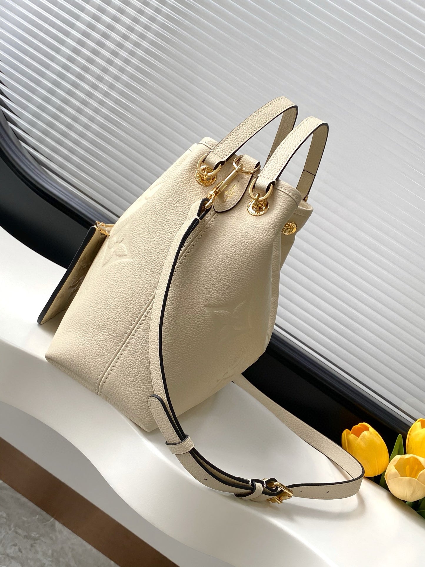 Louis Vuitton Lv Bundle