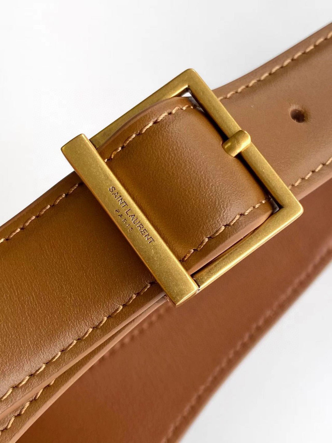 Yves Saint Laurent Le 5 A 7 Supple Small In Raffia