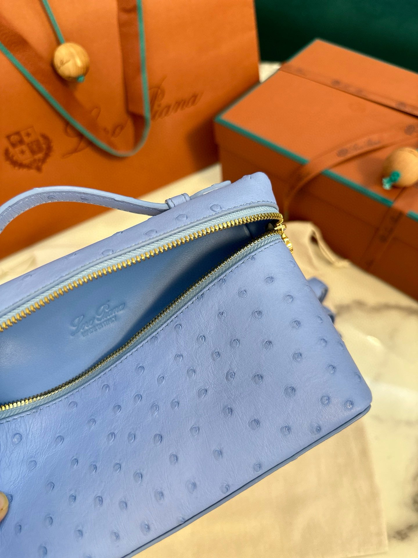 Loro Piana Extra Pocket L19 Ostrich