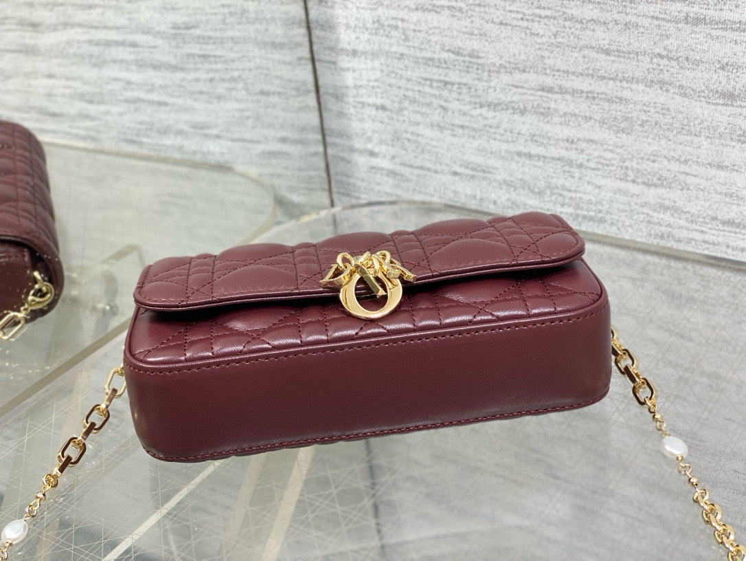 Talk Pouch Phone