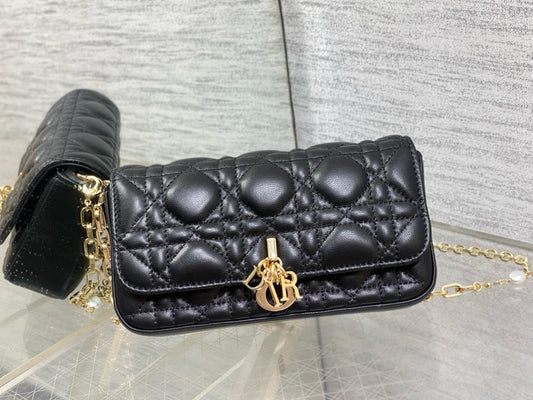 Talk Pouch Phone