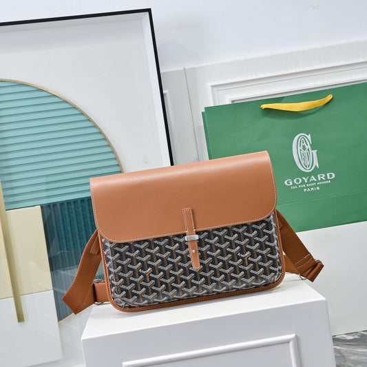 Gyrd Coursıer Messenger