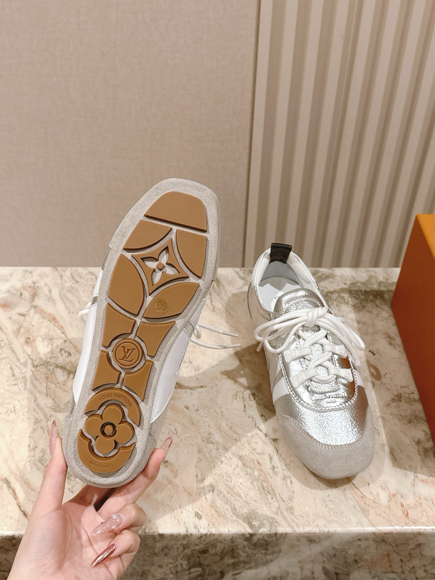 Sneakerina