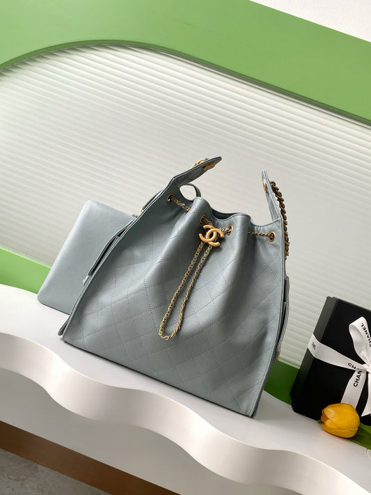 Large 25 Handbag
