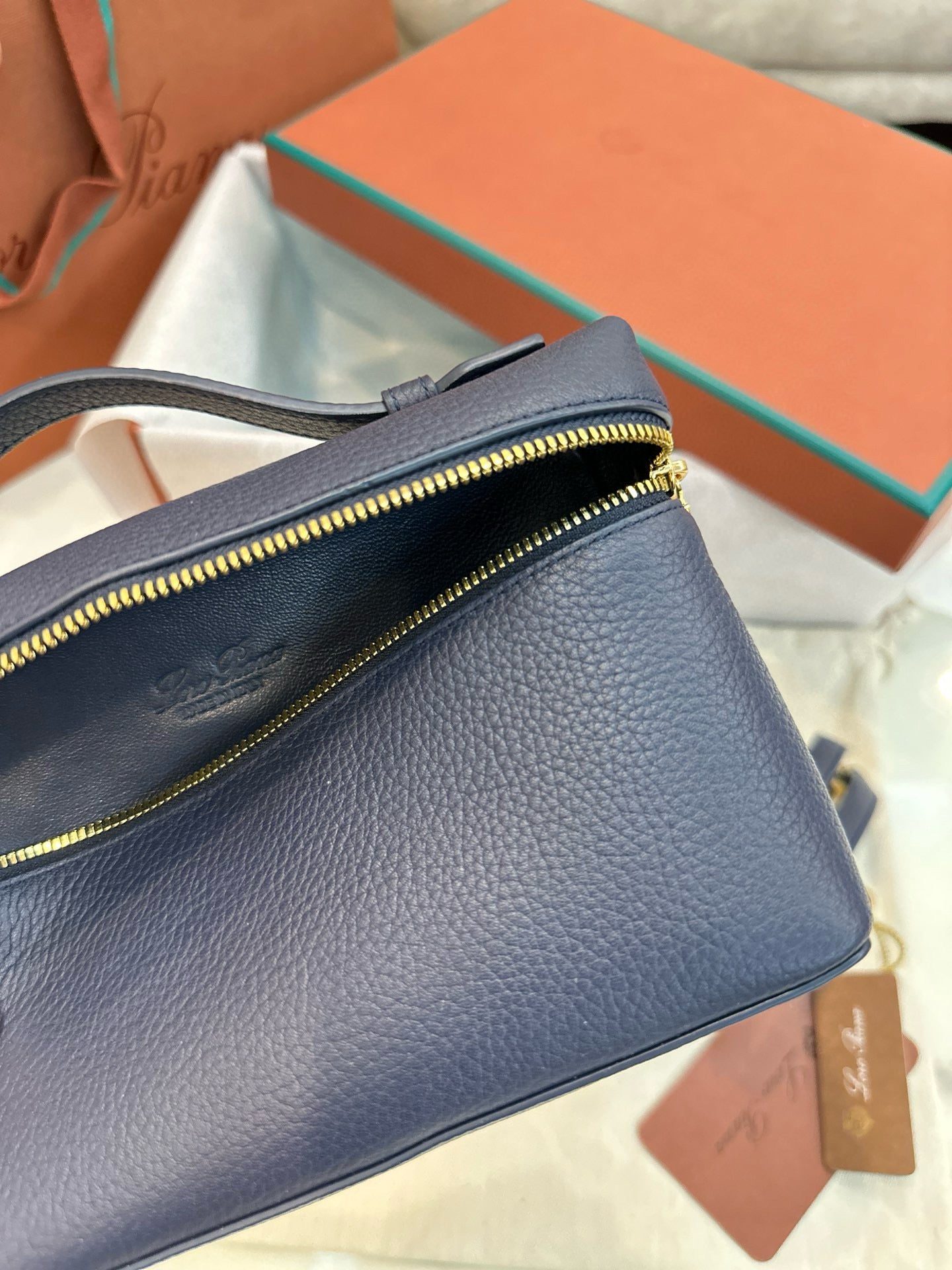 Loro Piana Extra Pocket L19