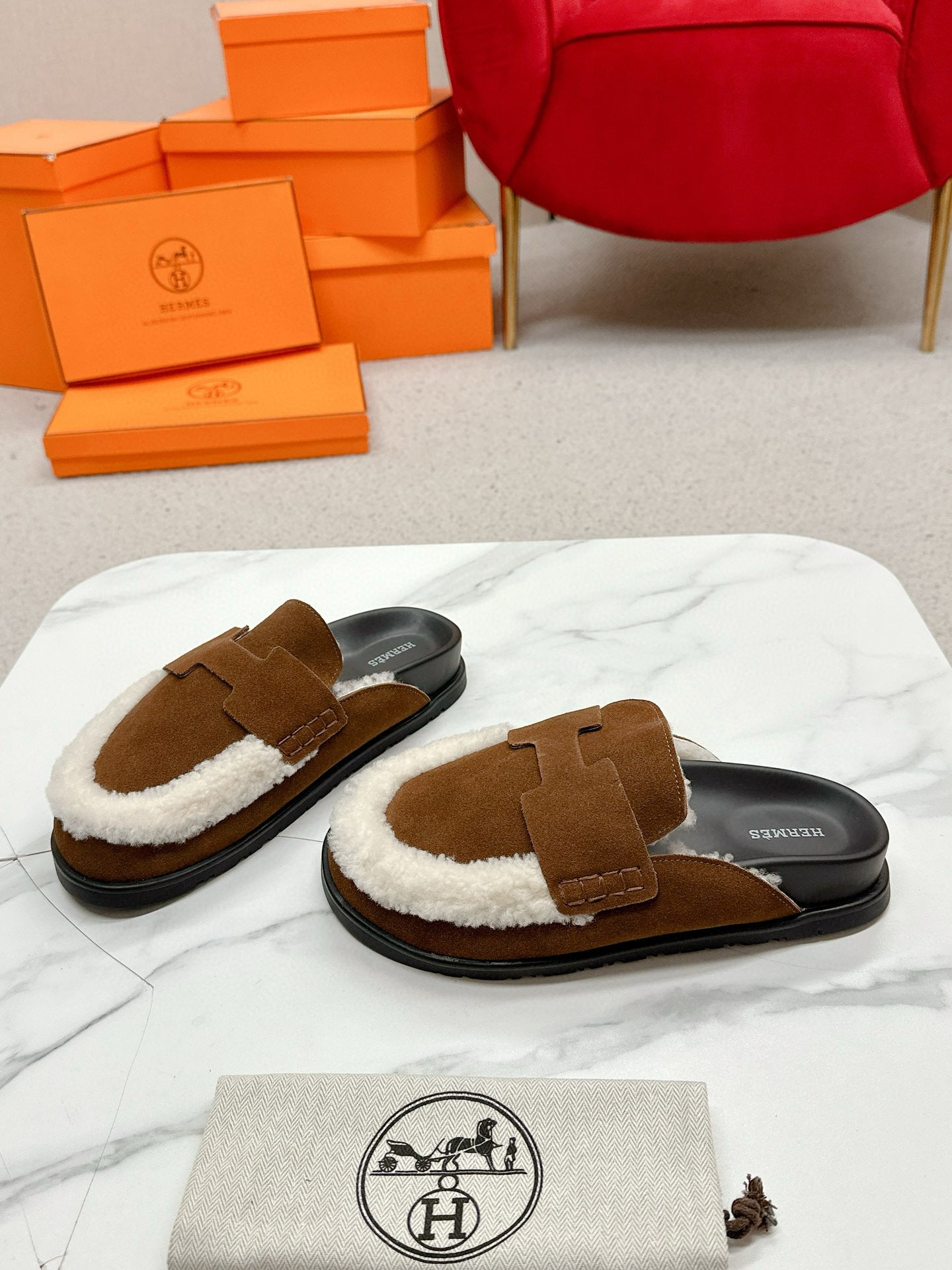 Hermes Slipper