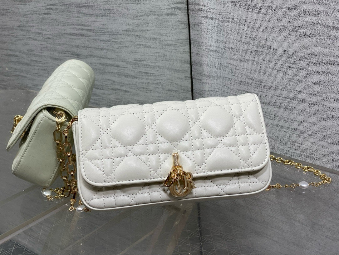 Talk Pouch Phone