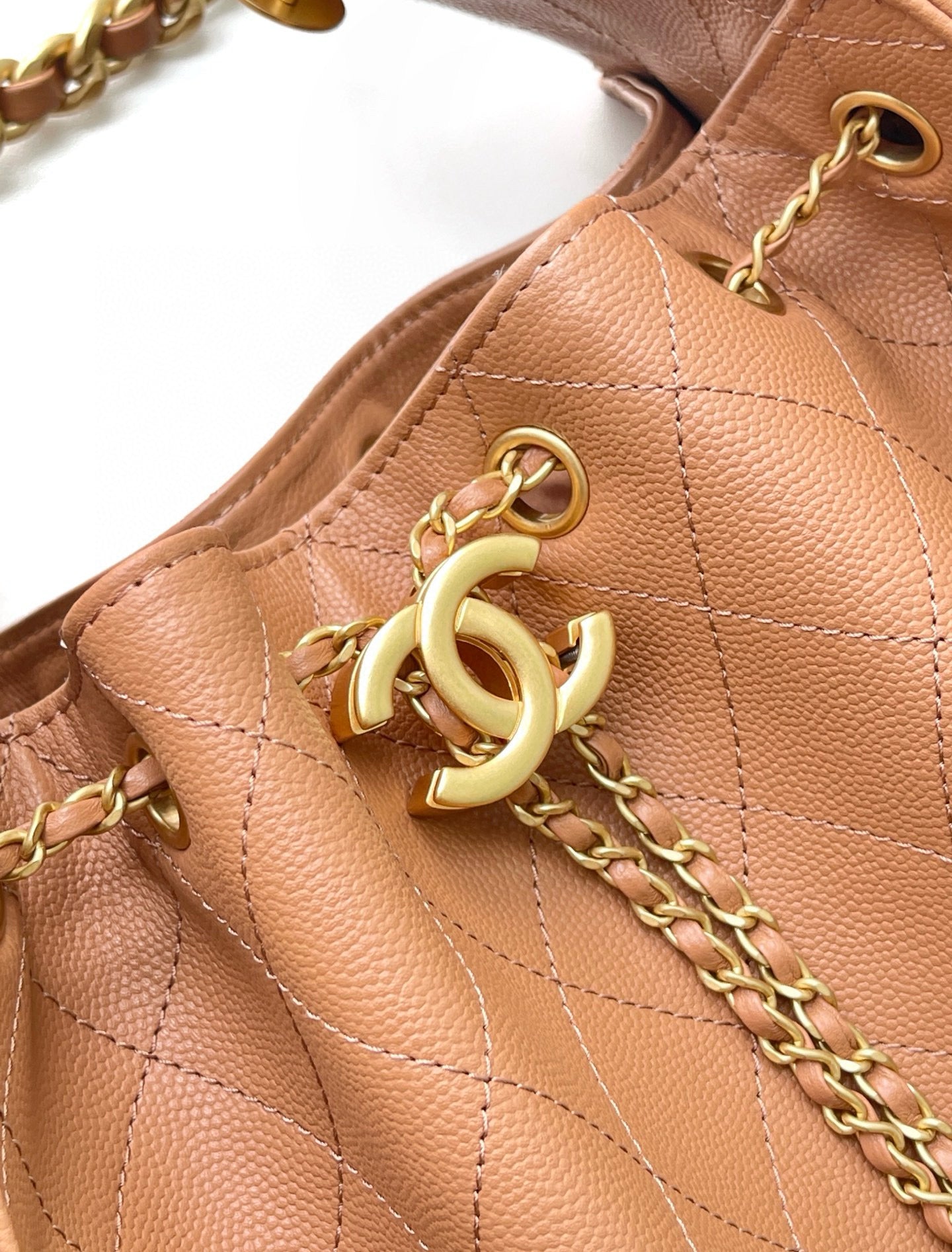 Large 25 Handbag