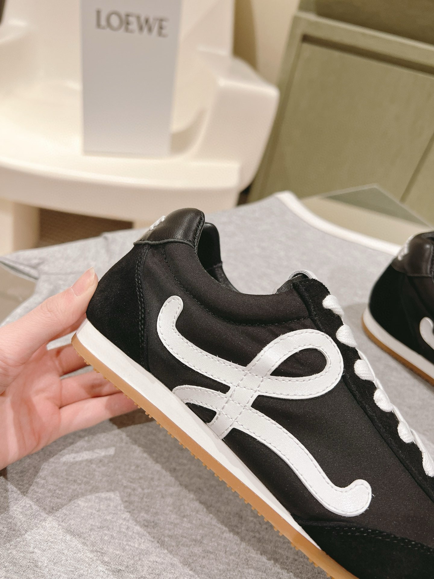 Loewe Sneaker