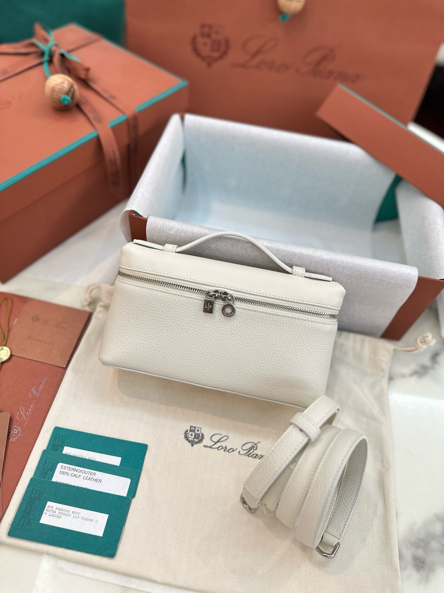 Loro Piana Extra Pocket L19