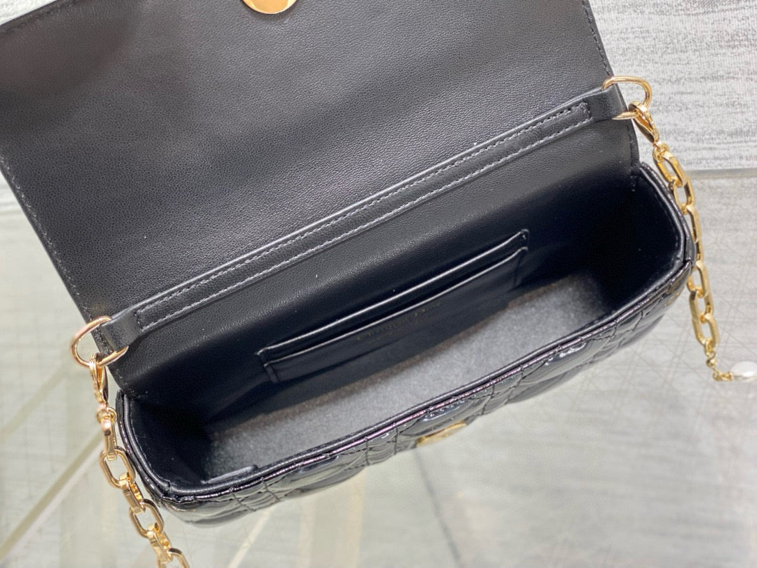 Talk Pouch Phone