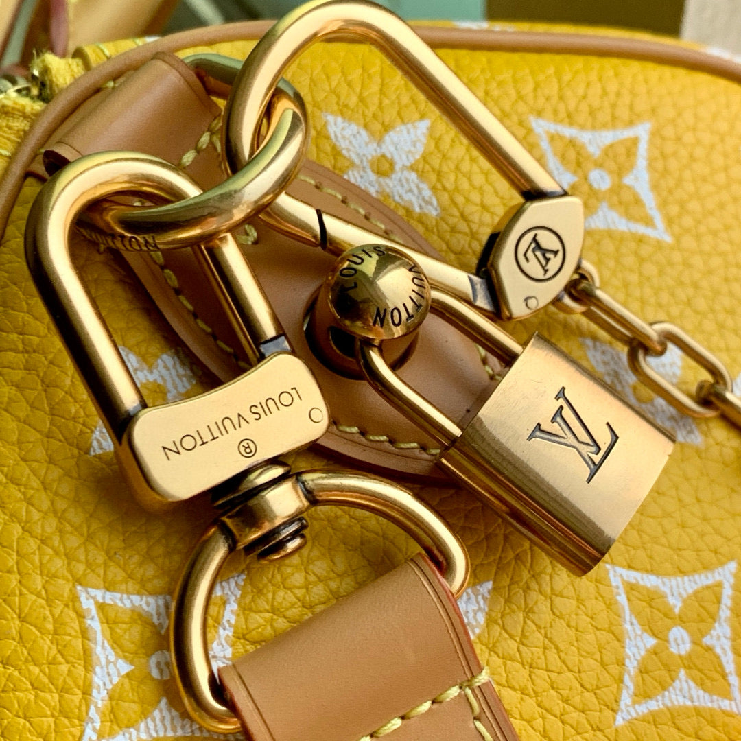 Louis Vuitton Speedy P9 Bandouliere  30